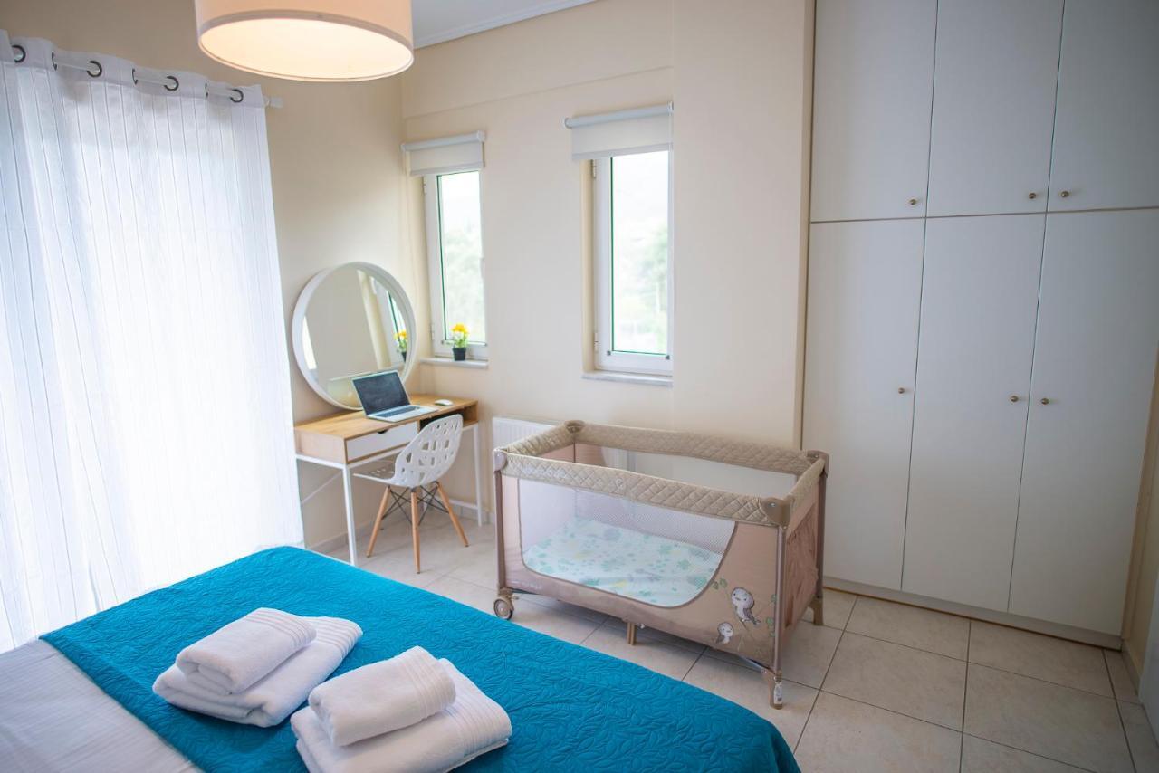 Helios: Charming Beach Home Next To Crystal Waters Nea Makri Ngoại thất bức ảnh