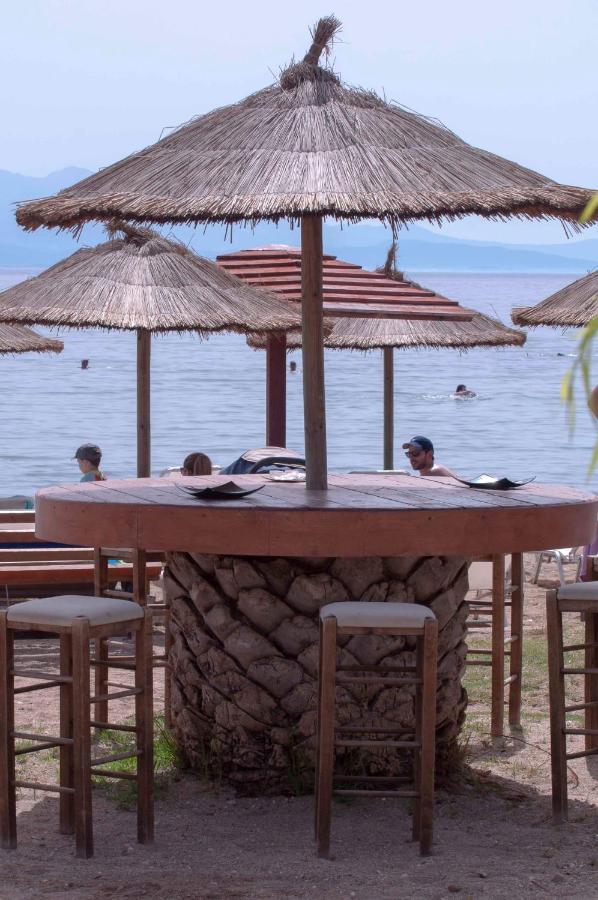 Helios: Charming Beach Home Next To Crystal Waters Nea Makri Ngoại thất bức ảnh